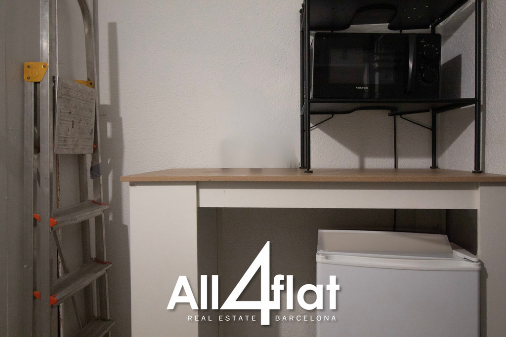 Rue Cardener - Réf. : 003552A 