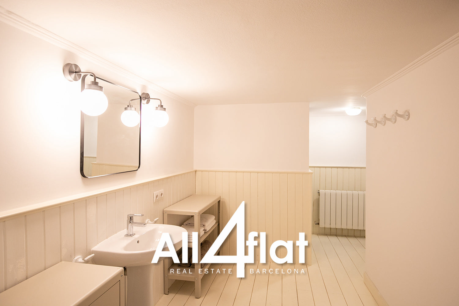 Rue Ausias Marc - Réf : 003022B 