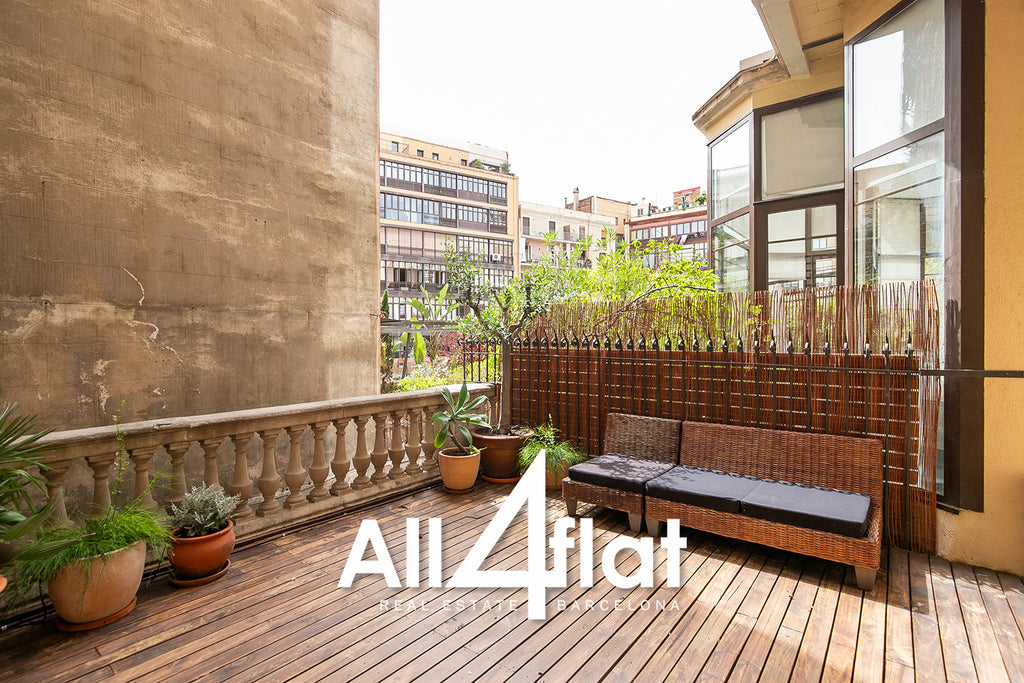 Rue Ausias Marc - Réf : 003022B 