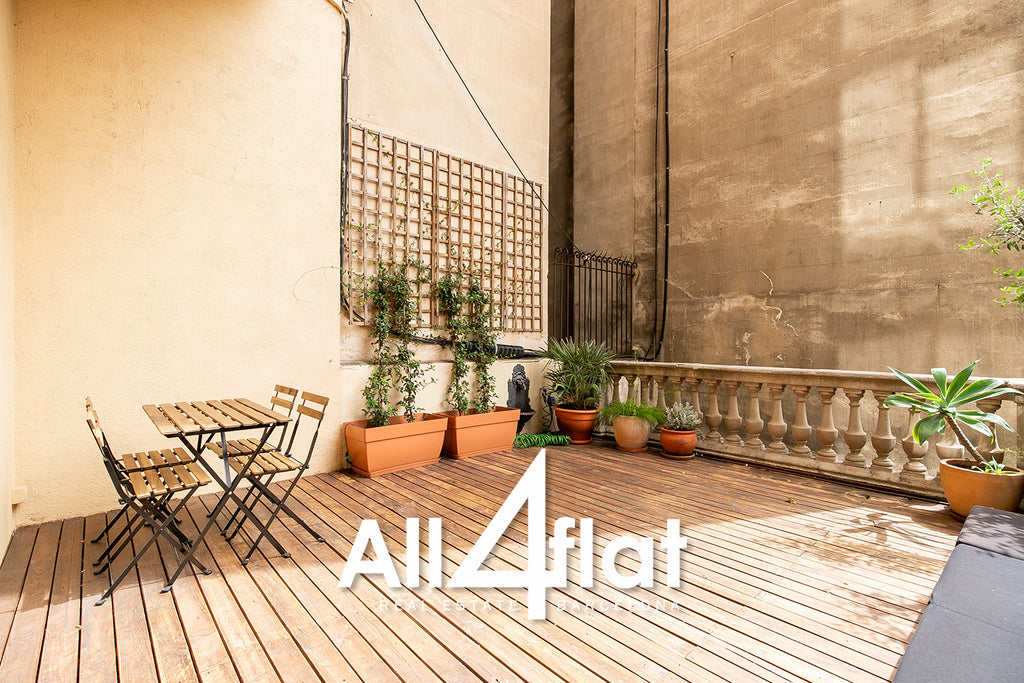 Rue Ausias Marc - Réf : 003022B 