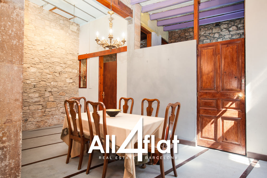 C/ Nou De Sant Francesc - Réf: 002670A 