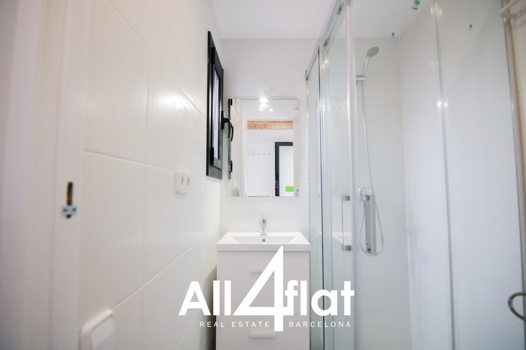 C/ Valencia - Réf. : 002393A 