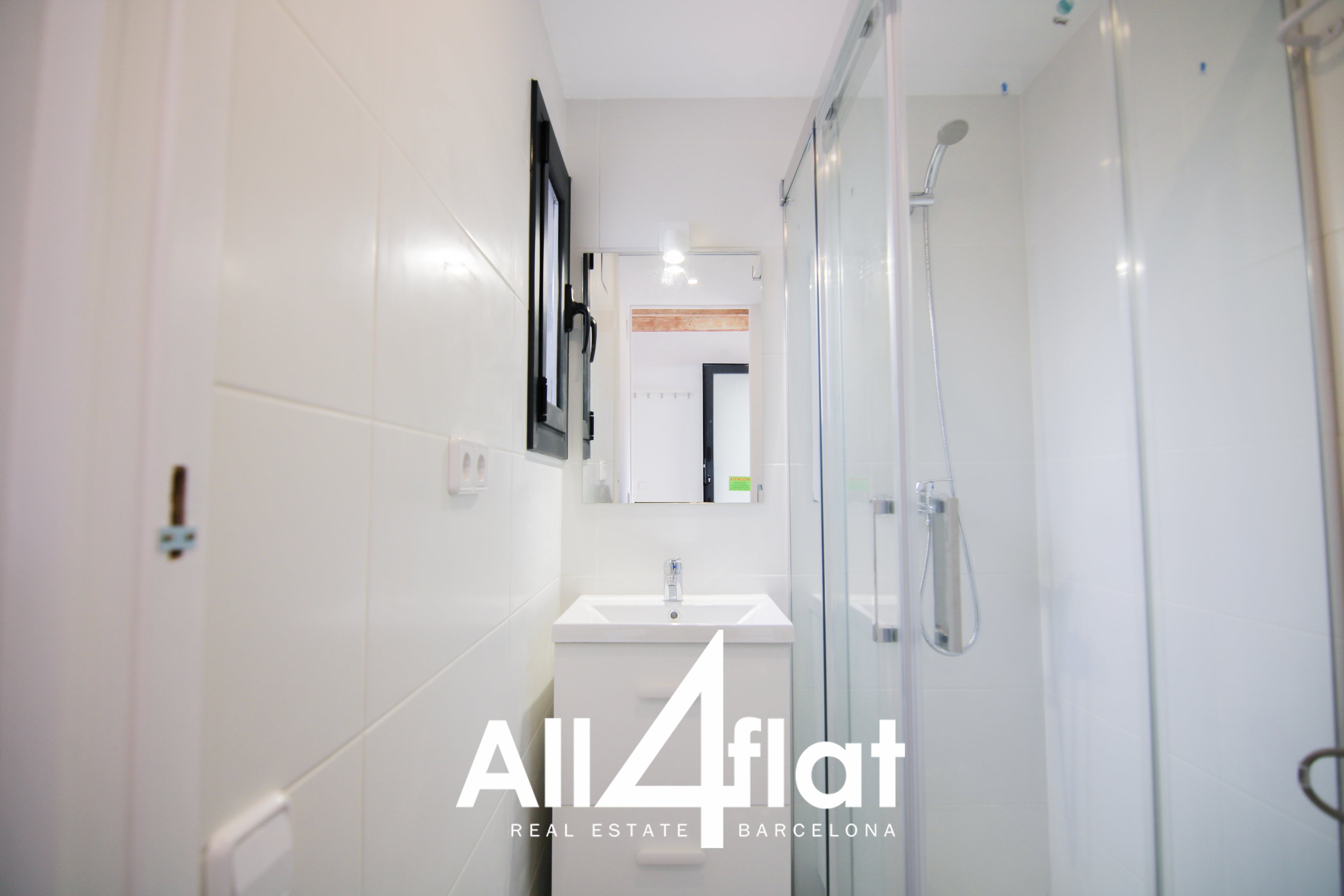 C/ Valencia - Réf. : 002393A 