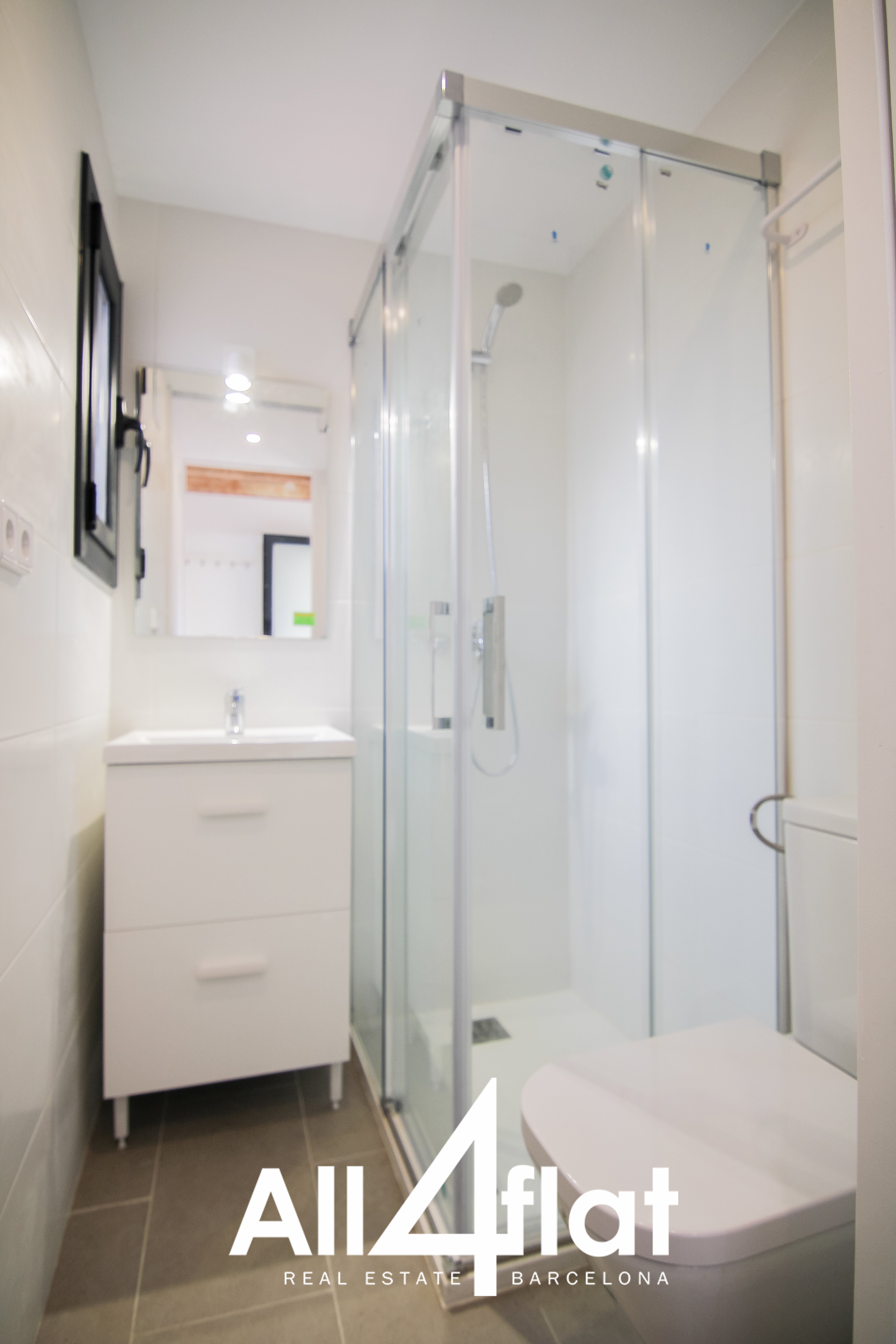 C/ Valencia - Réf. : 002393A 