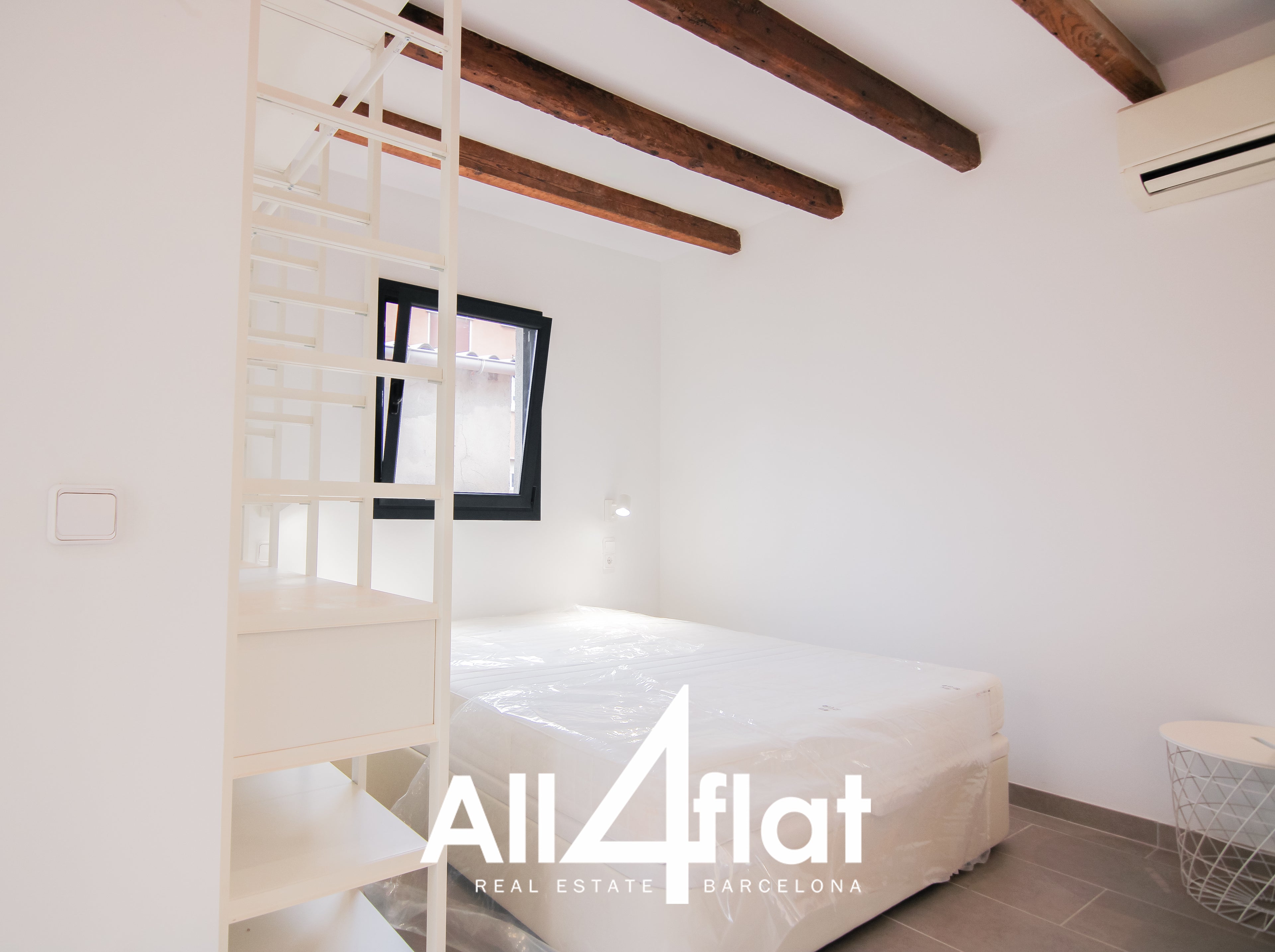 C/ Valencia - Réf. : 002393A 