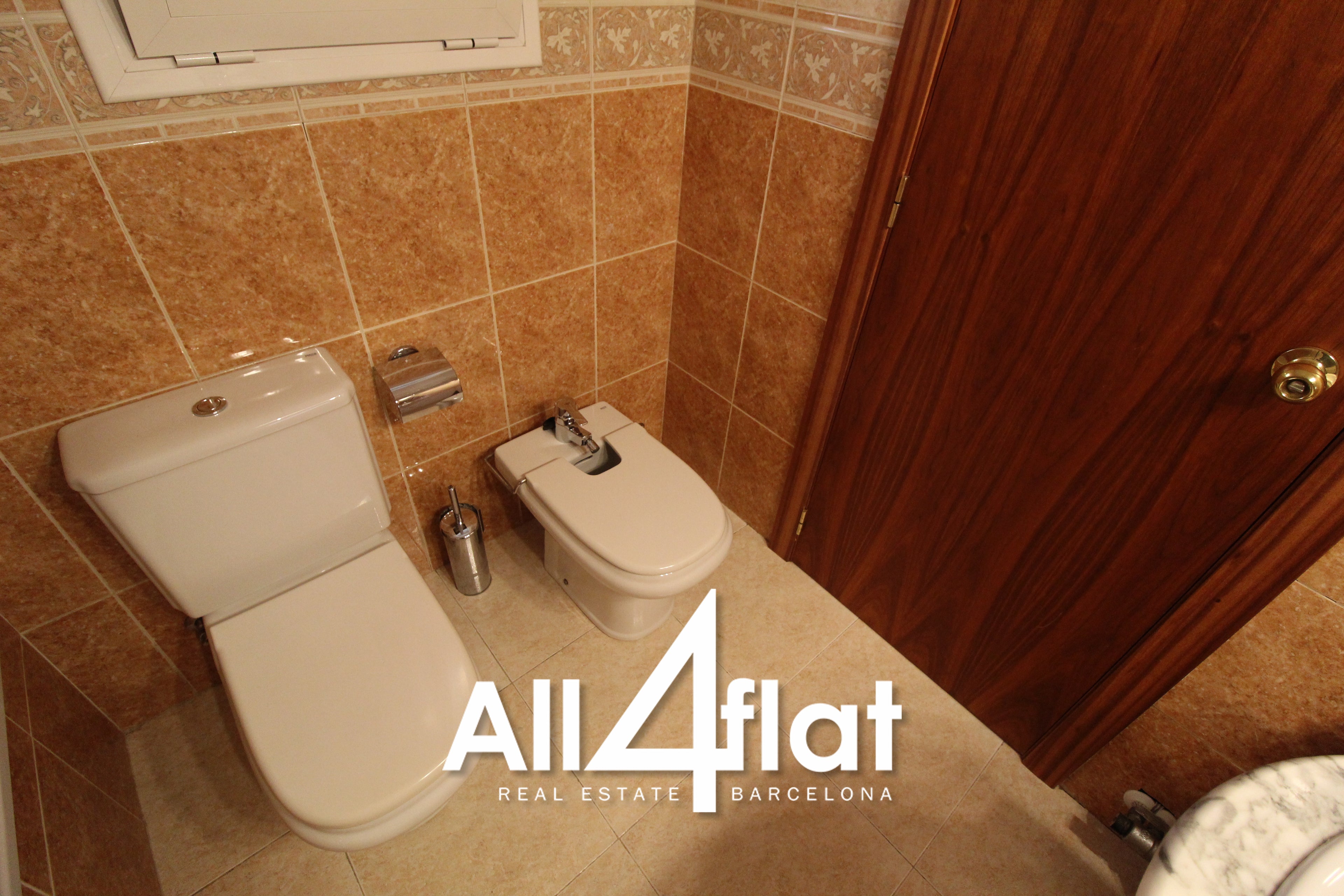 C/ Gran de Gracia - Ref: 000233B