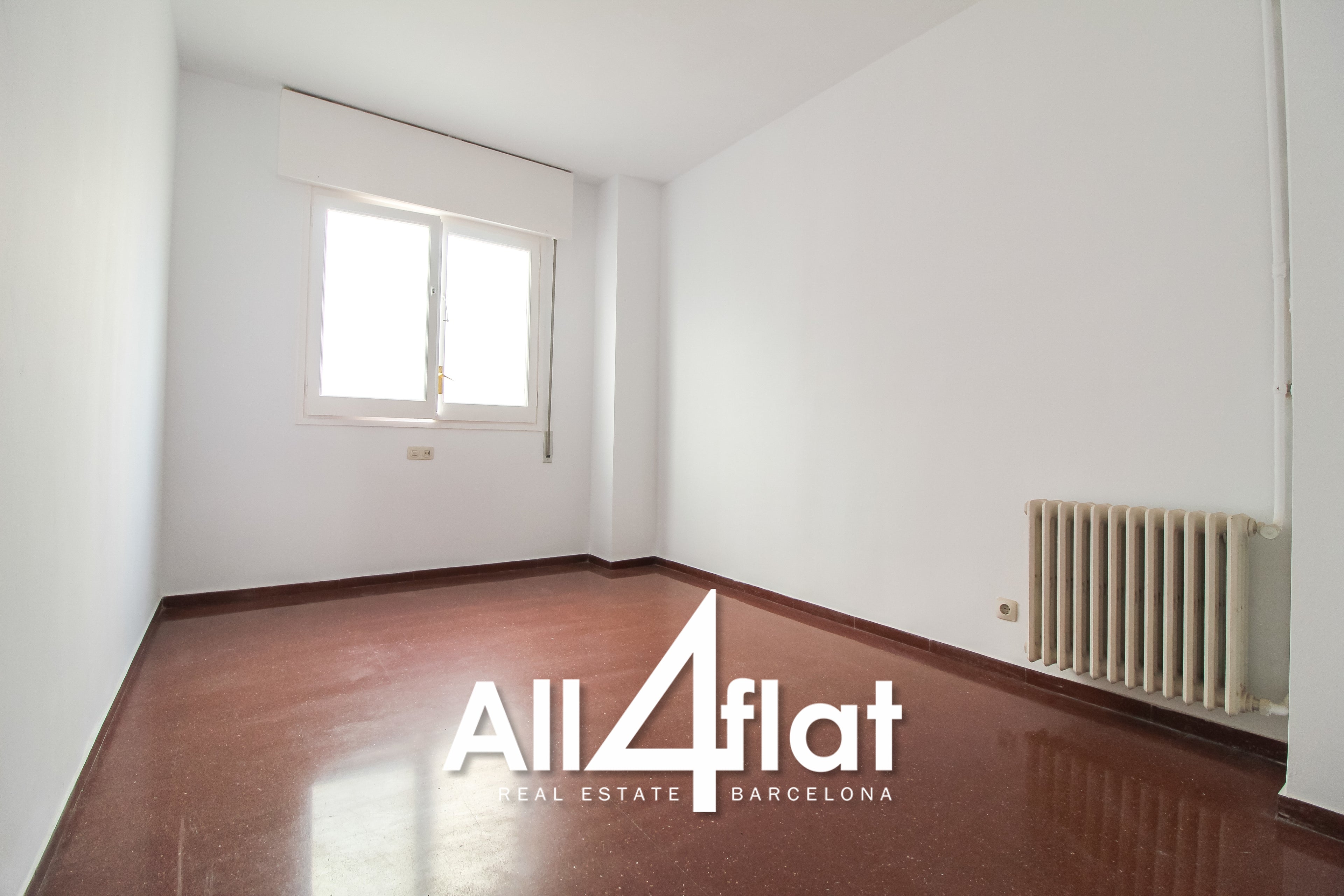 Rue Casp - Réf. : 001221 