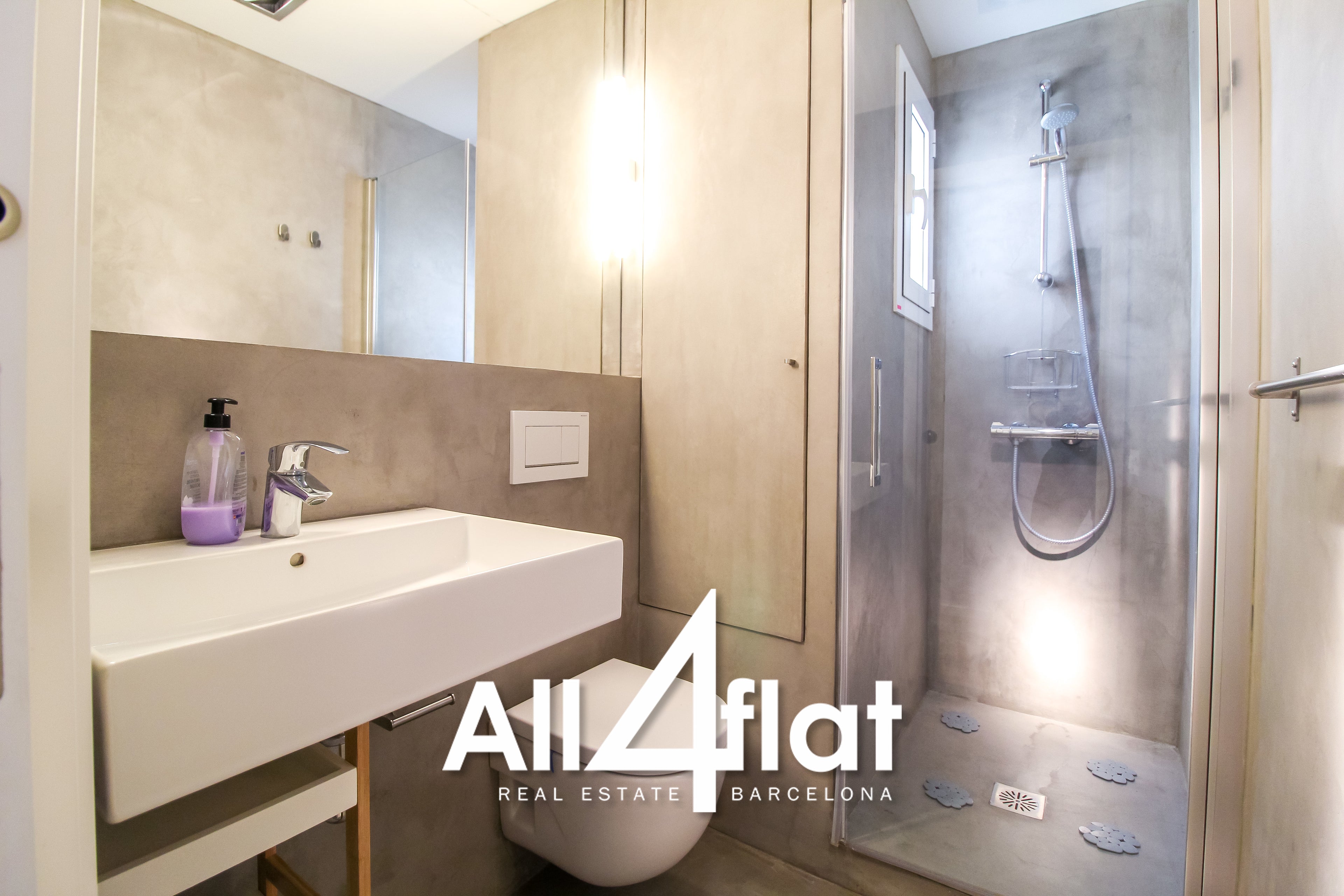 C/ Lleida - Ref: 001213F 