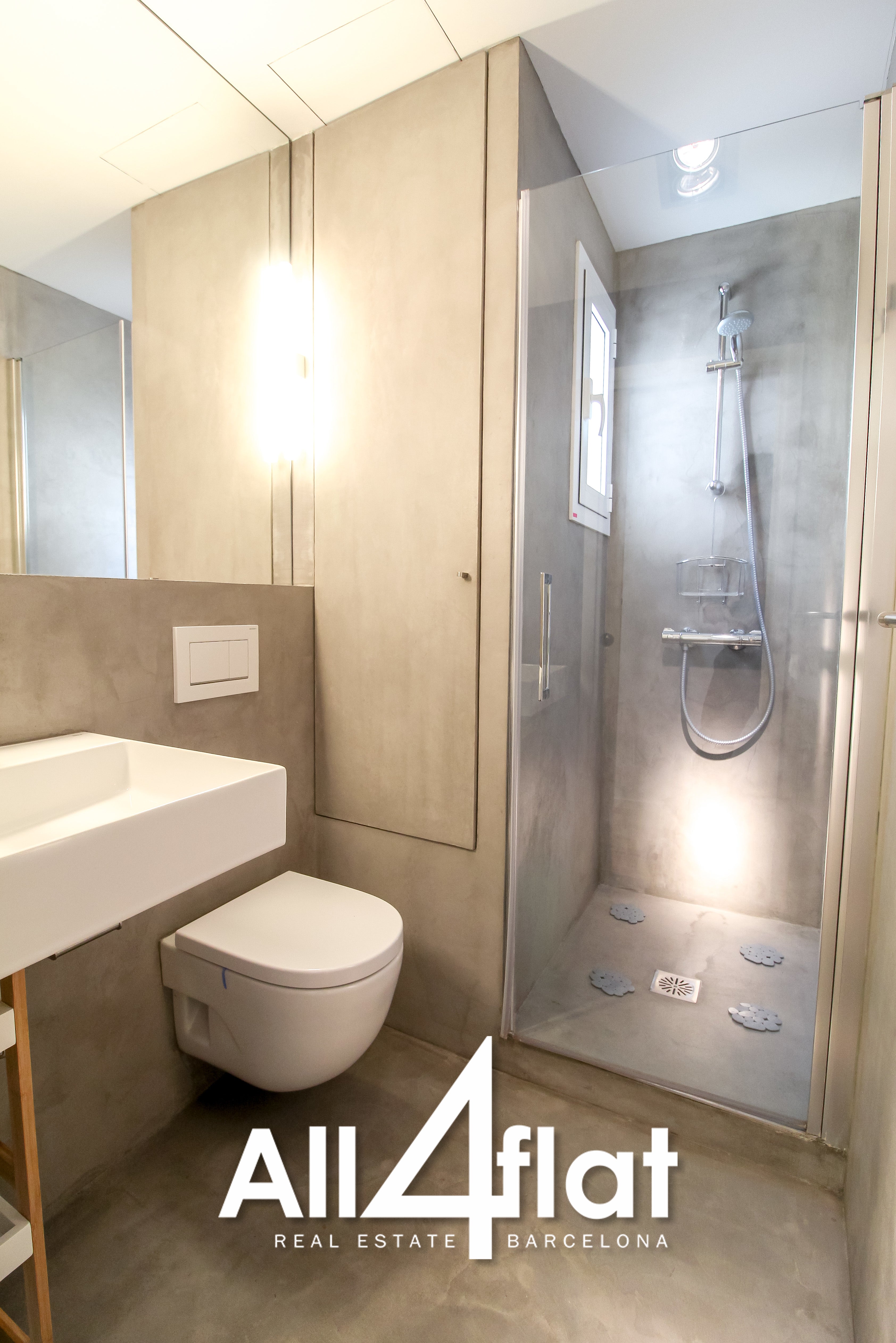 C/ Lleida - Ref: 001213F 