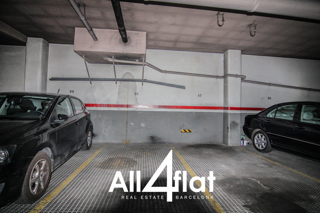 Rue Muntaner - Réf. : 002796 