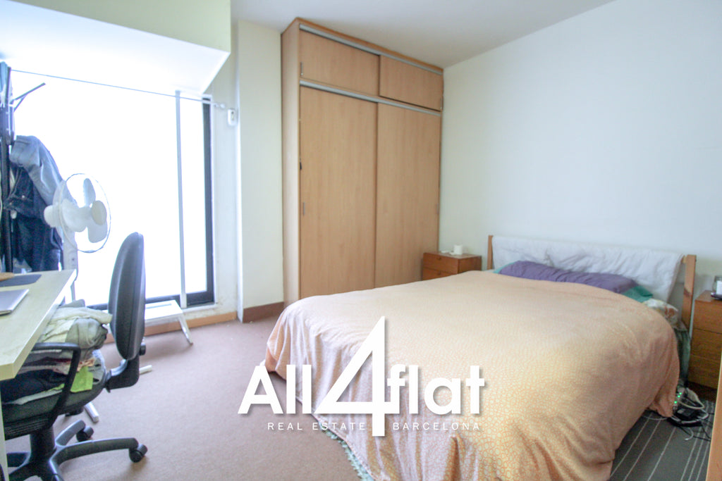 Rue de Berlin - Réf. : 001284E 