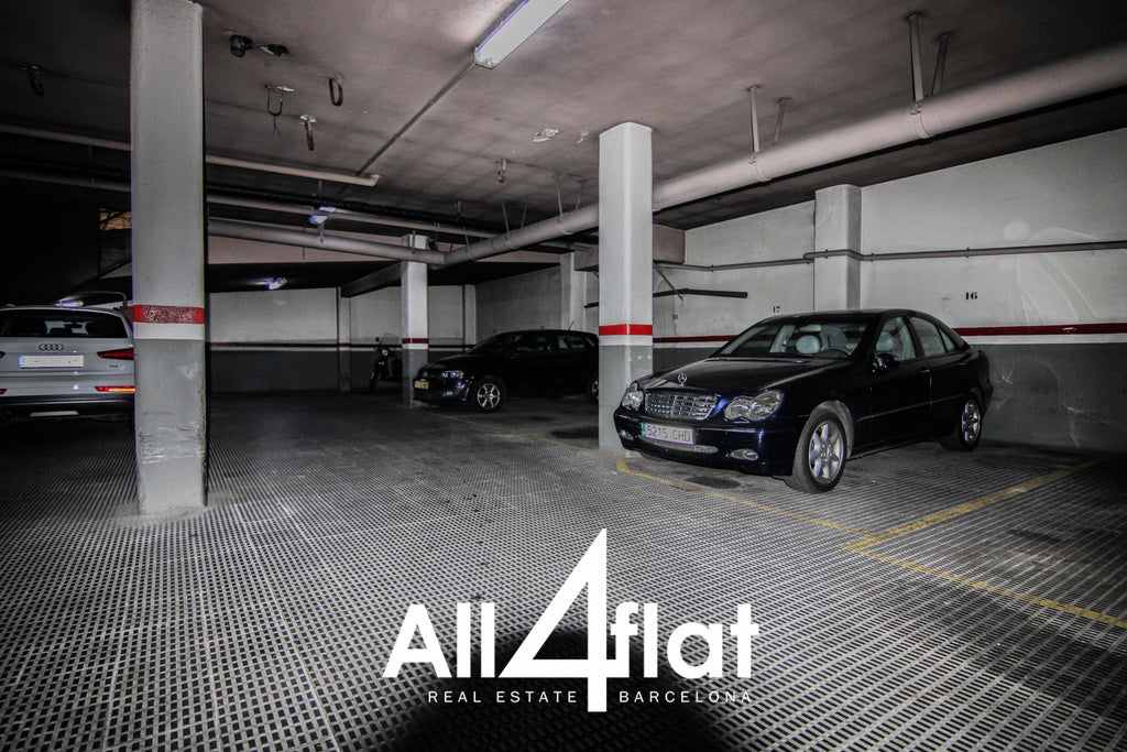 Rue Muntaner - Réf. : 002796 