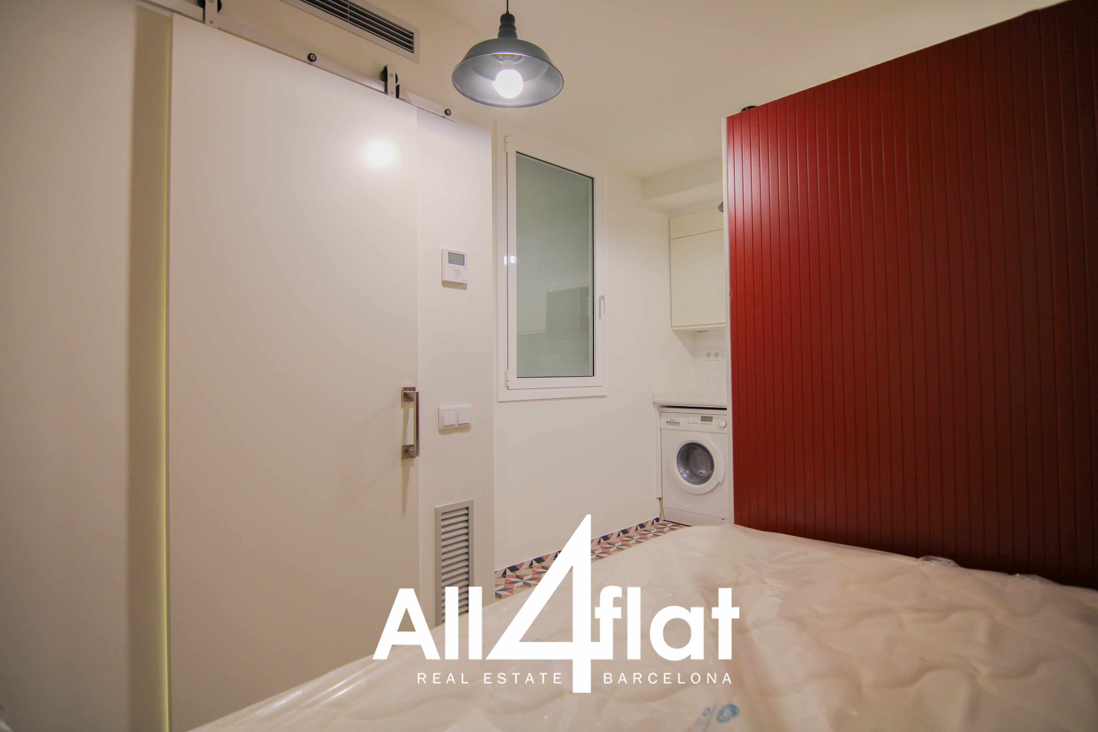 C/ Portal Nou - Réf. : 002542C 