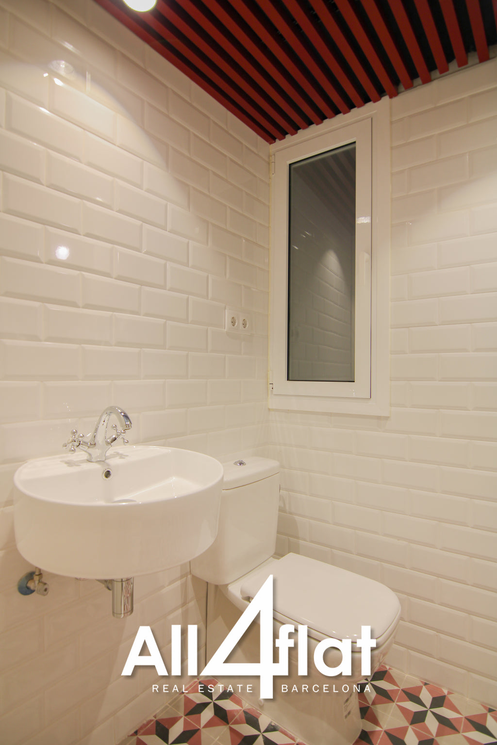 C/ Portal Nou - Réf. : 002542C 