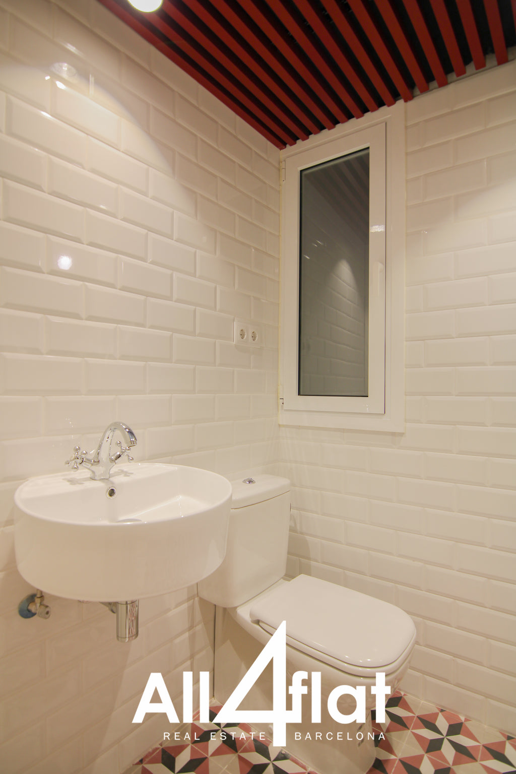 C/ Portal Nou - Réf. : 002542C 