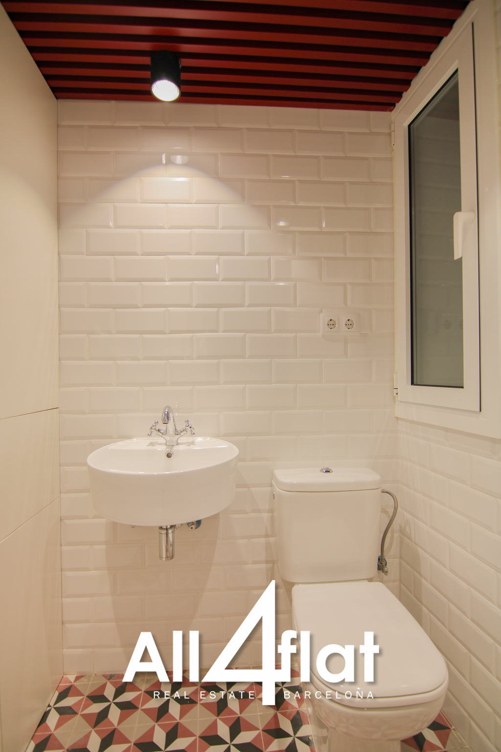 C/ Portal Nou - Réf. : 002542C 