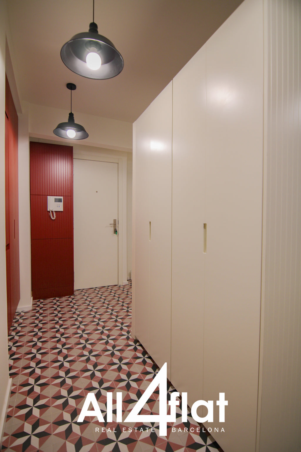 C/ Portal Nou - Réf. : 002542C 