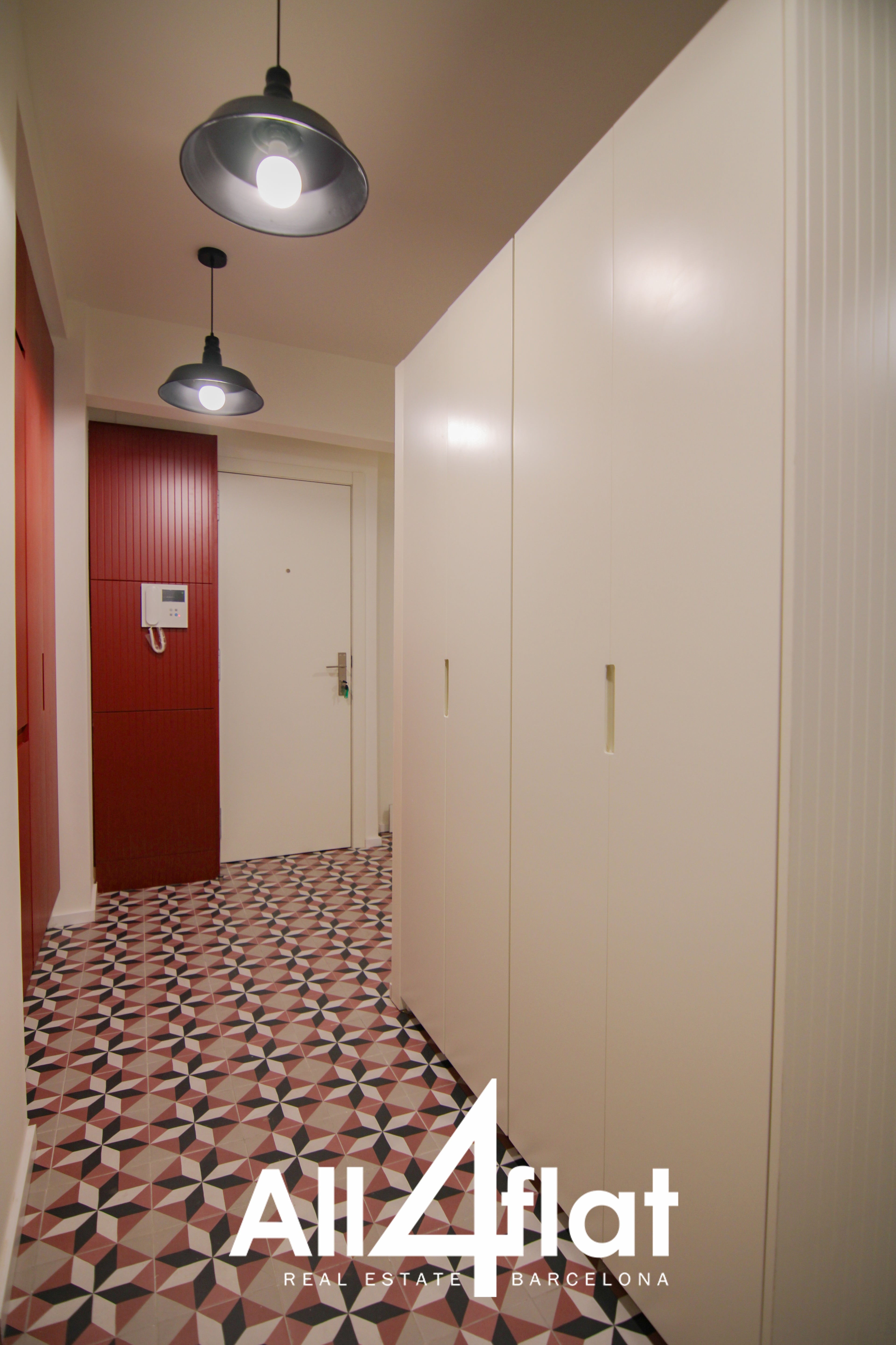 C/ Portal Nou - Réf. : 002542C 