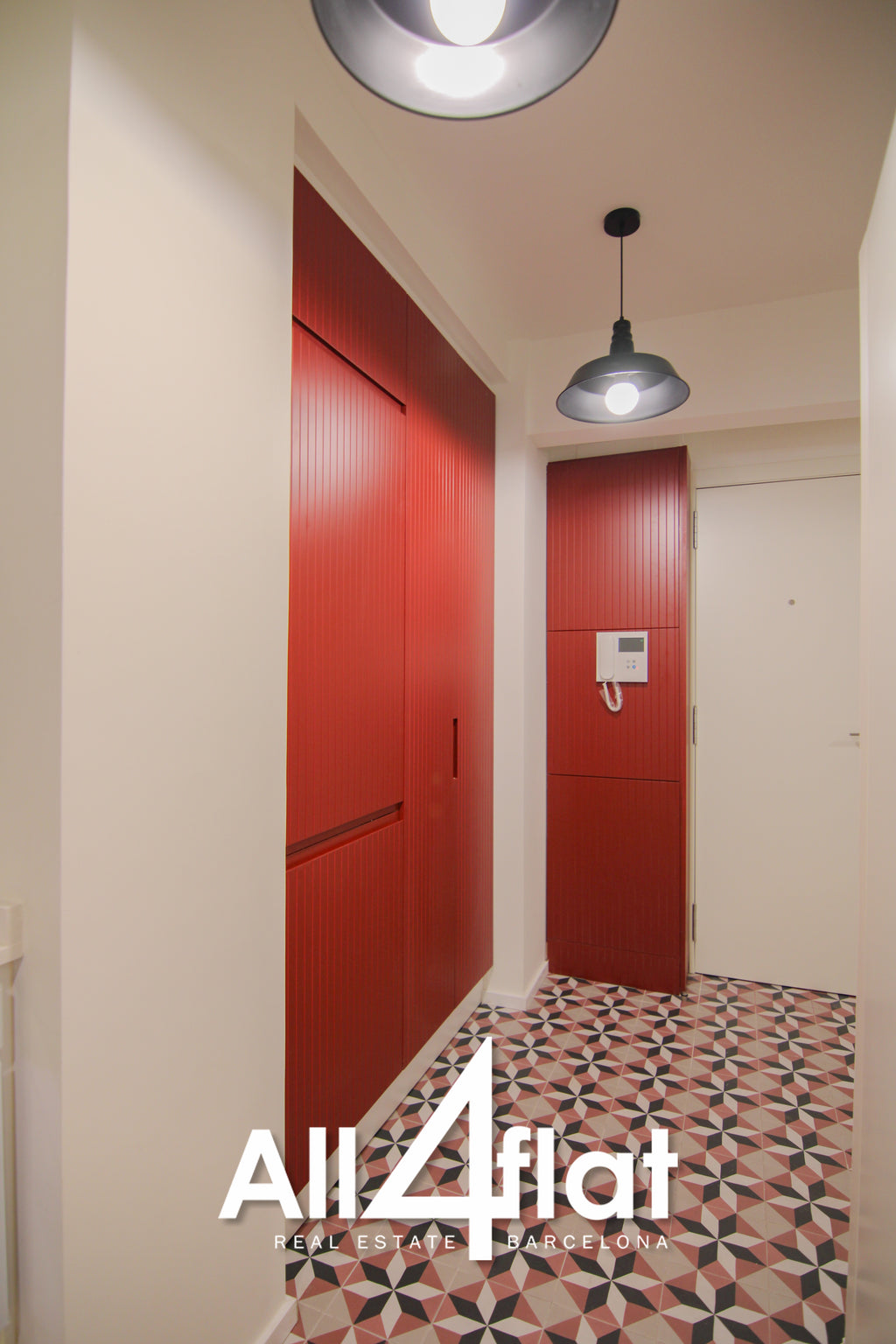 C/ Portal Nou - Réf. : 002542C 