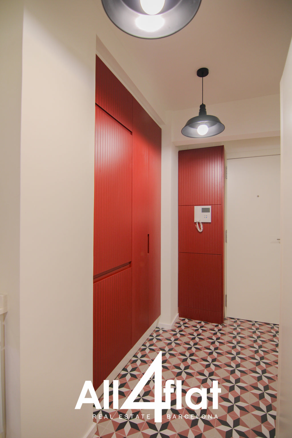 C/ Portal Nou - Réf. : 002542C 