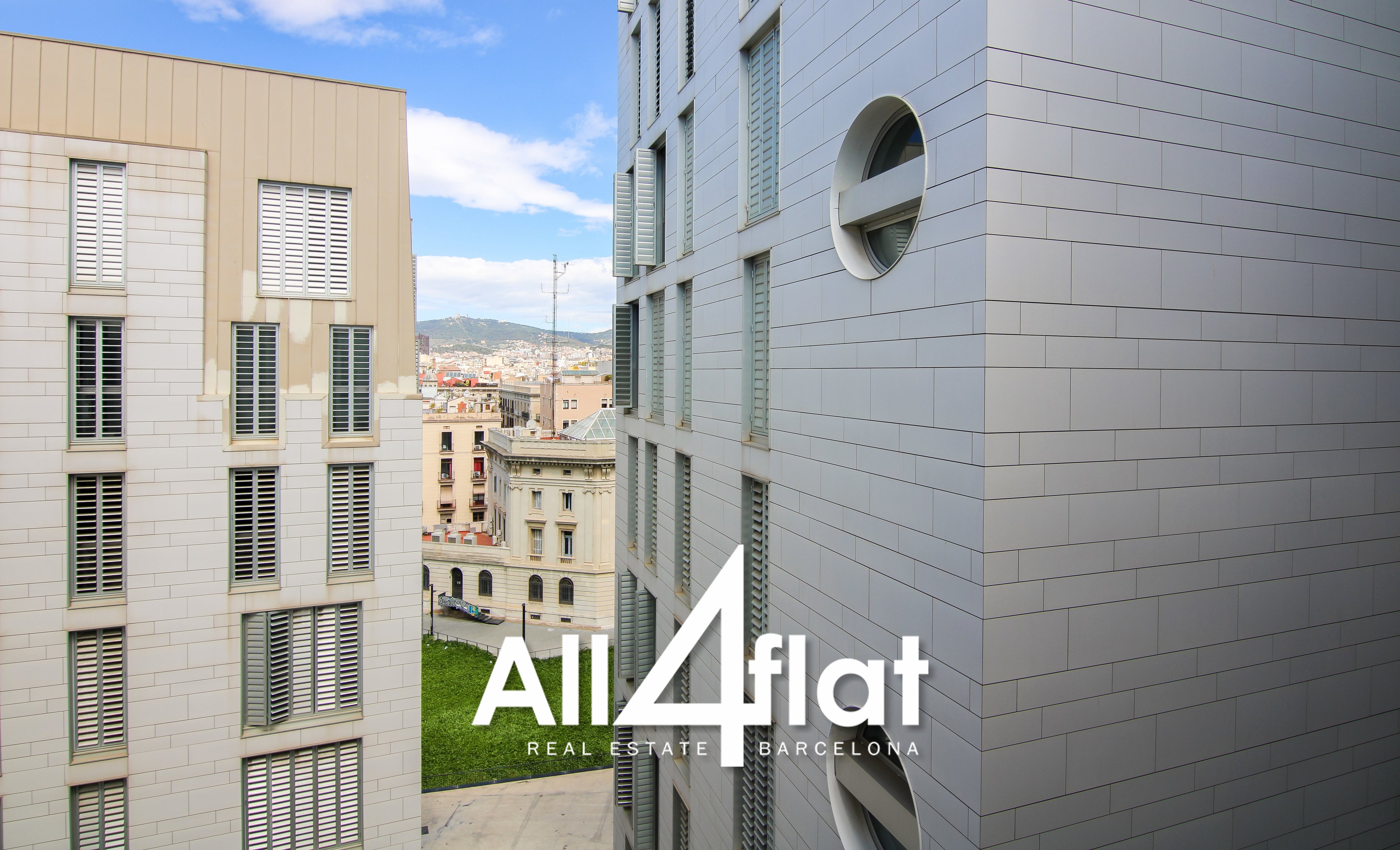 Rue Dr Aiguader - Réf : 001870I 