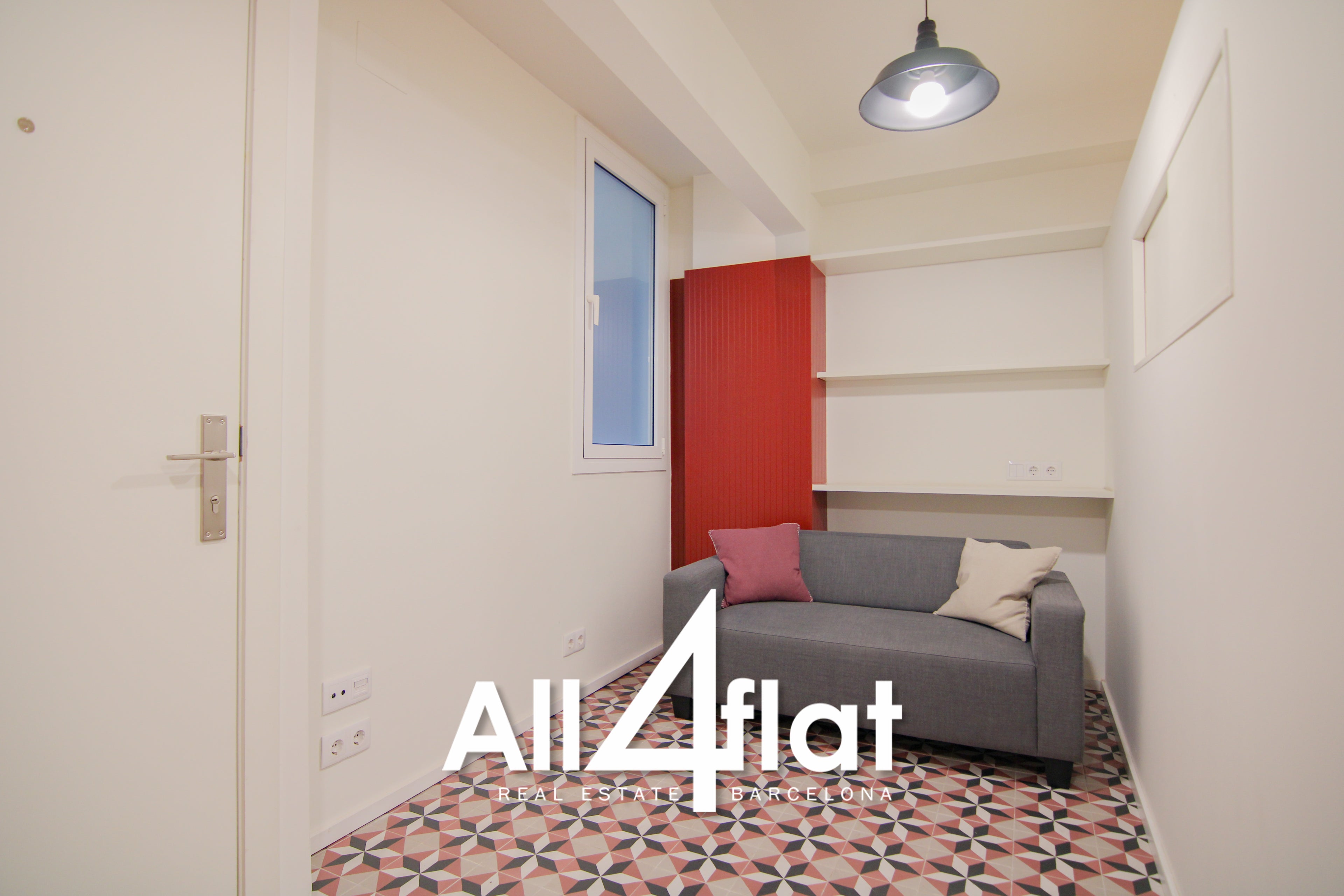 C/ Portal Nou - Réf. : 002542C 