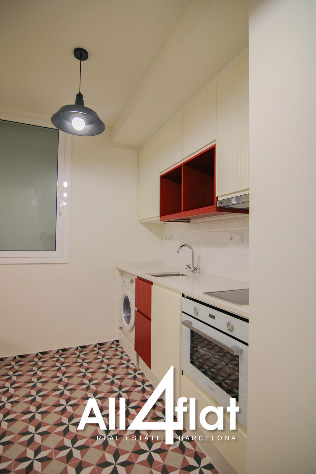 C/ Portal Nou - Réf. : 002542C 