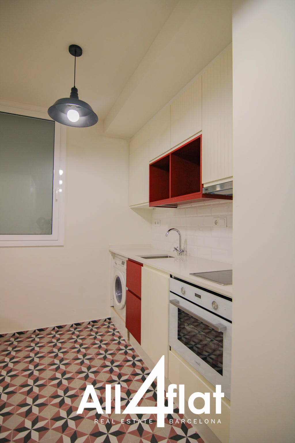 C/ Portal Nou - Réf. : 002542C 