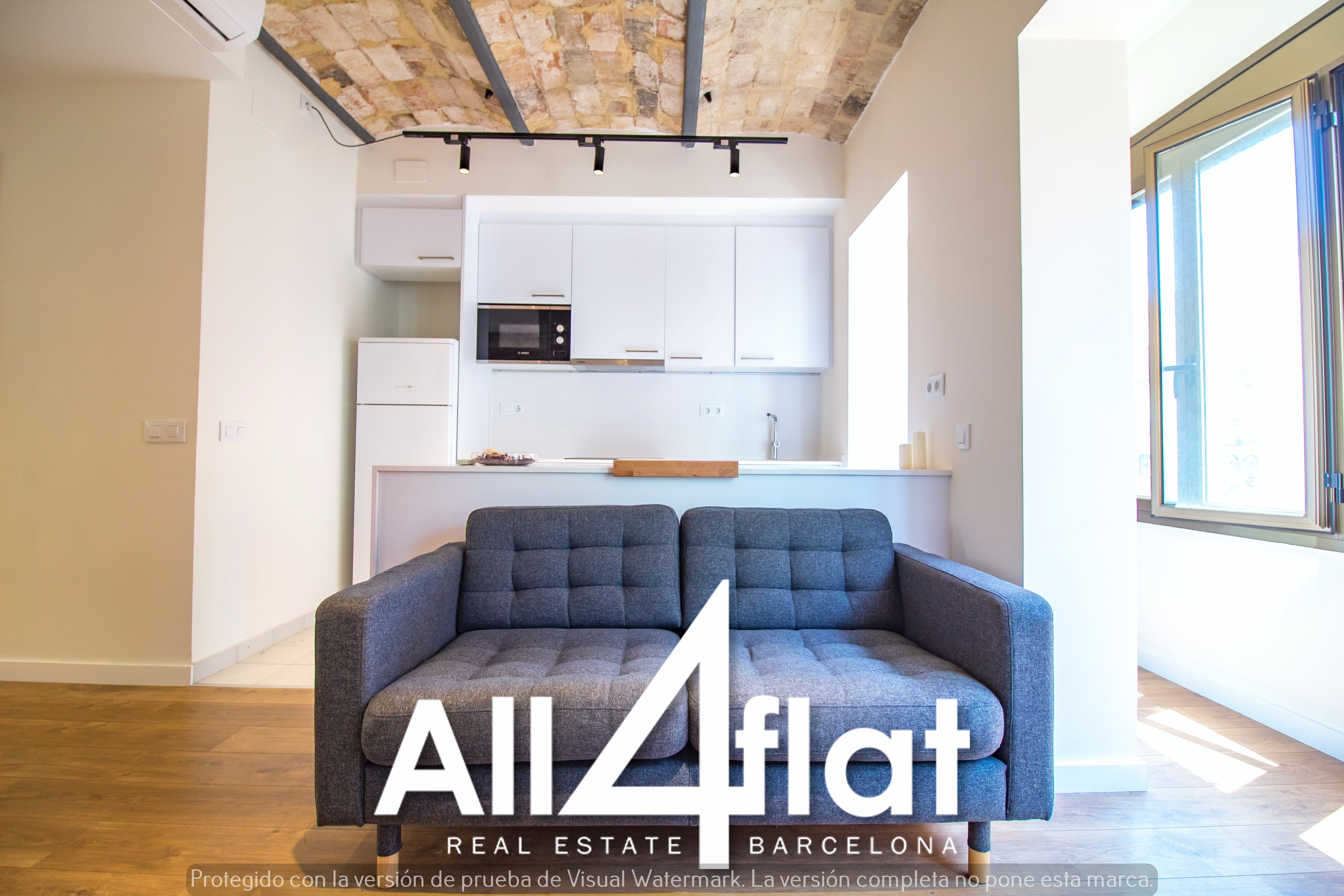 C/ De Les Flors - Réf: 001029F 