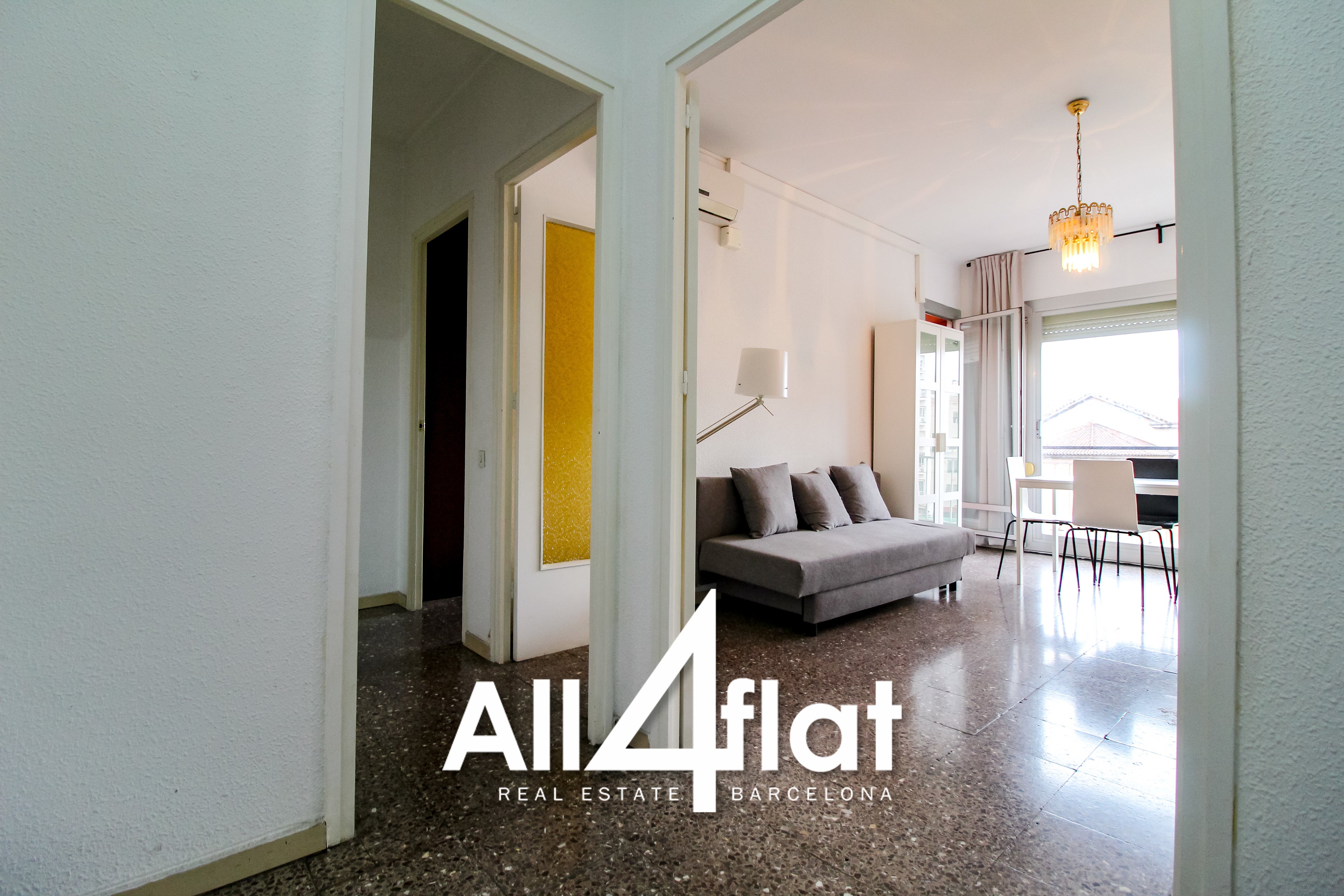 C/ Valencia - Ref: 000987L 