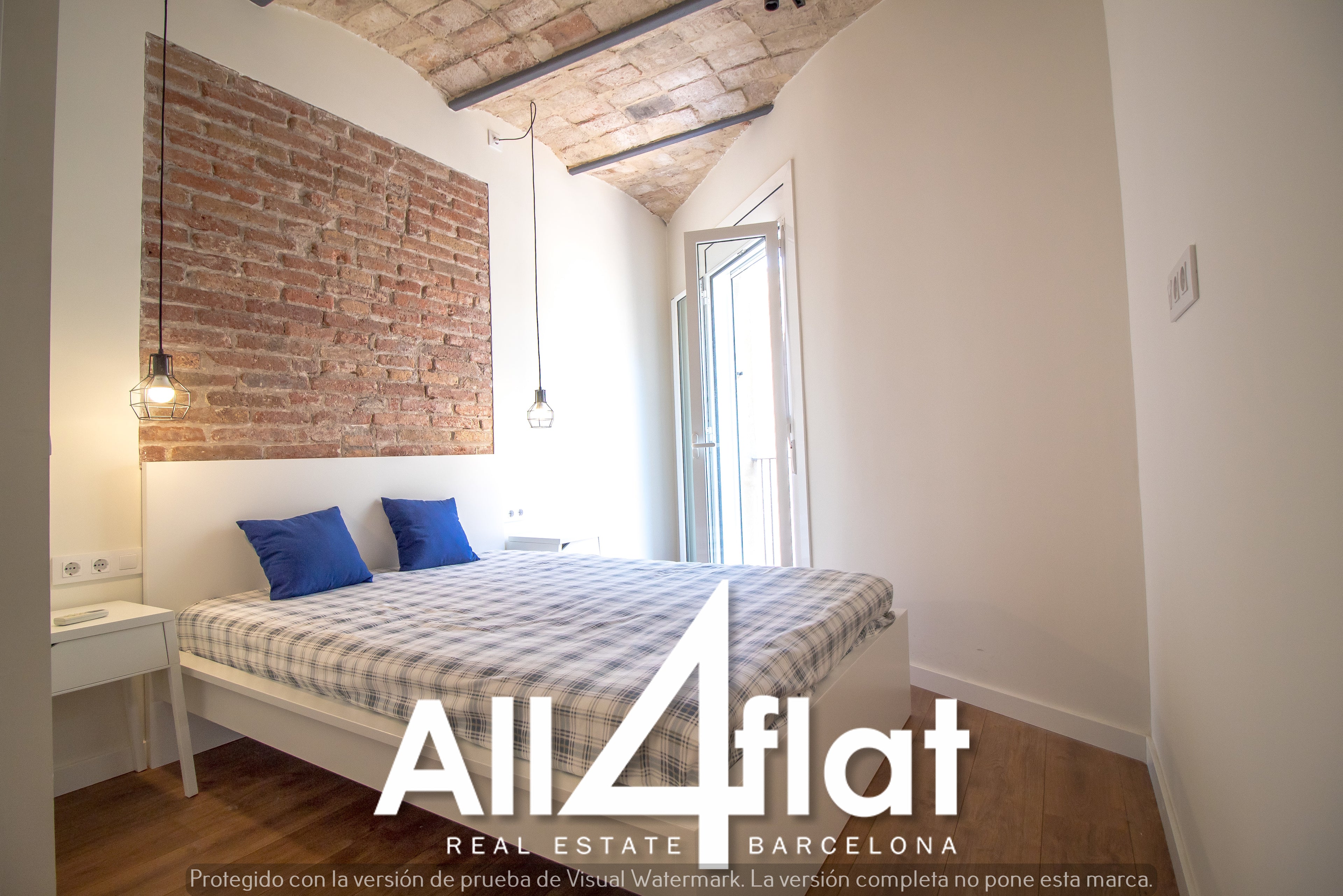 C/ De Les Flors - Réf: 001029F 