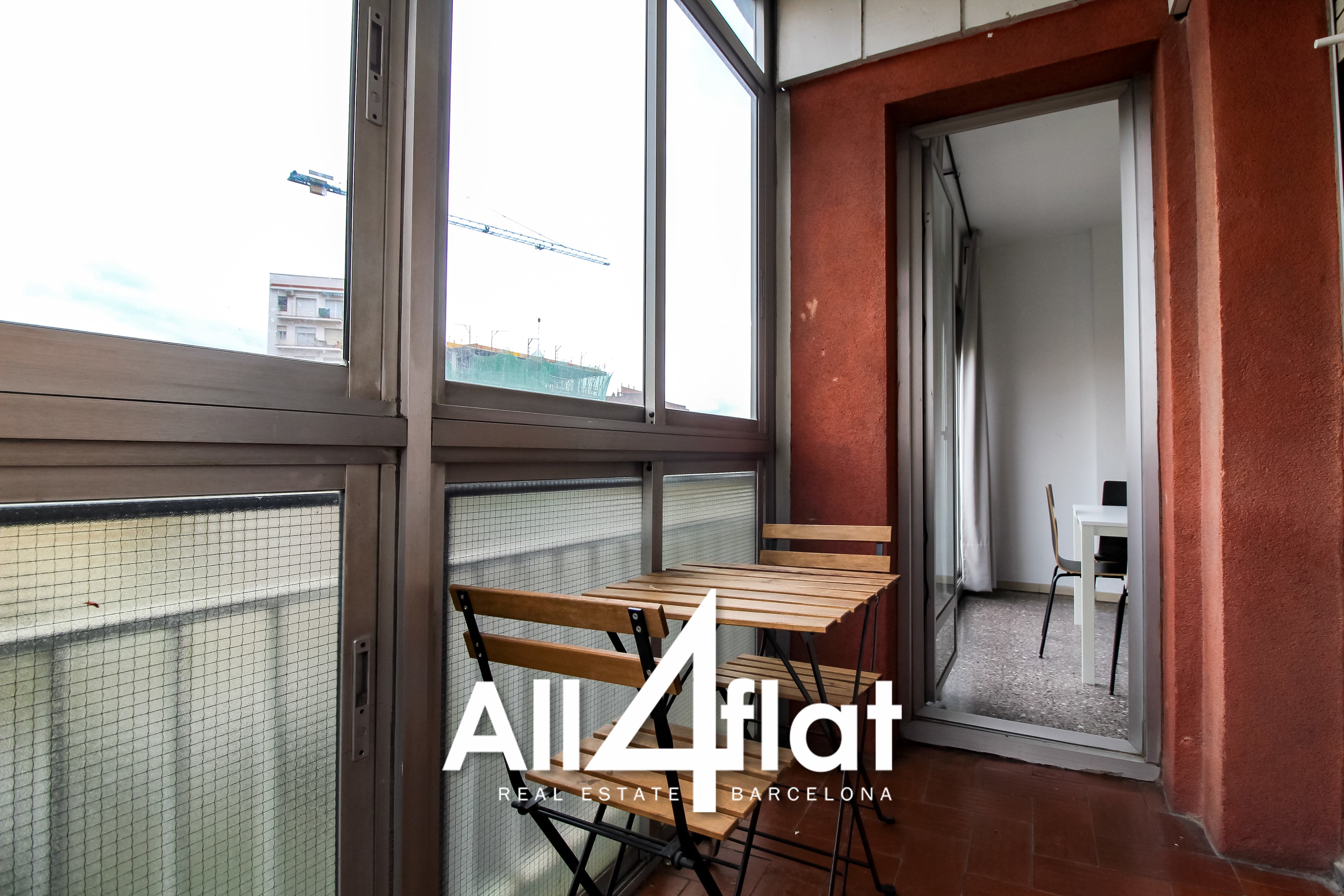 C/ Valencia - Ref: 000987L 